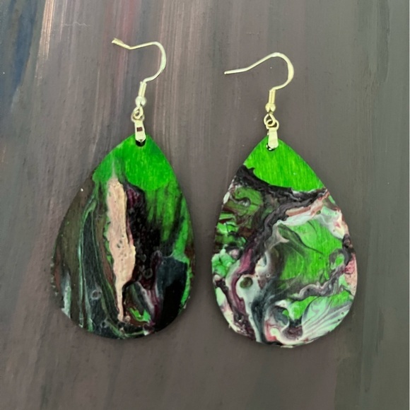 None Jewelry - Green and Black Abstract Teardrop Earrings